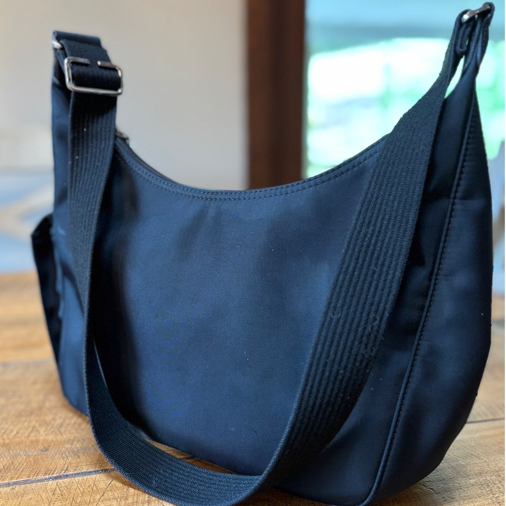 Longchamp Black Large Nylon Hobo Bag Purse Zipper Closure Made In France - Picture 5 of 11